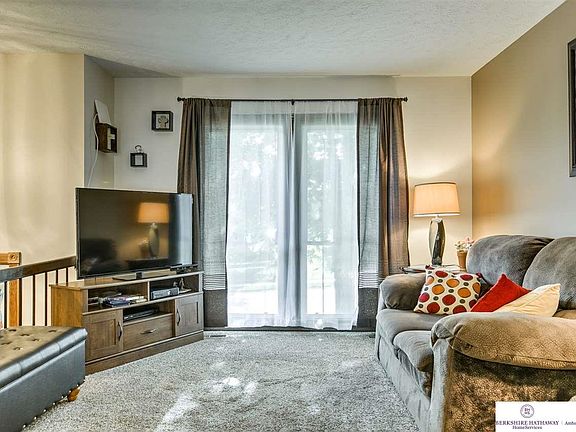 5th image of 7718 Leafplum Dr