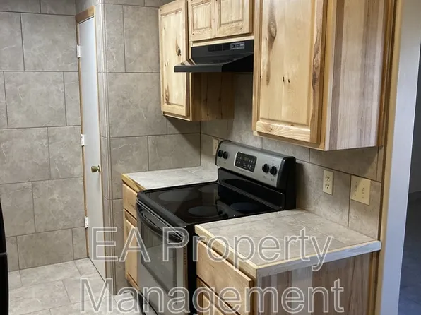 421 Alcazar St SE Unit 1, Albuquerque, NM 87108