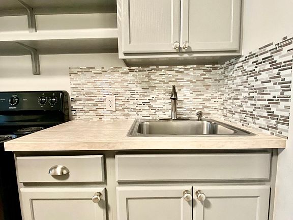 5th image of 1520 D St #4