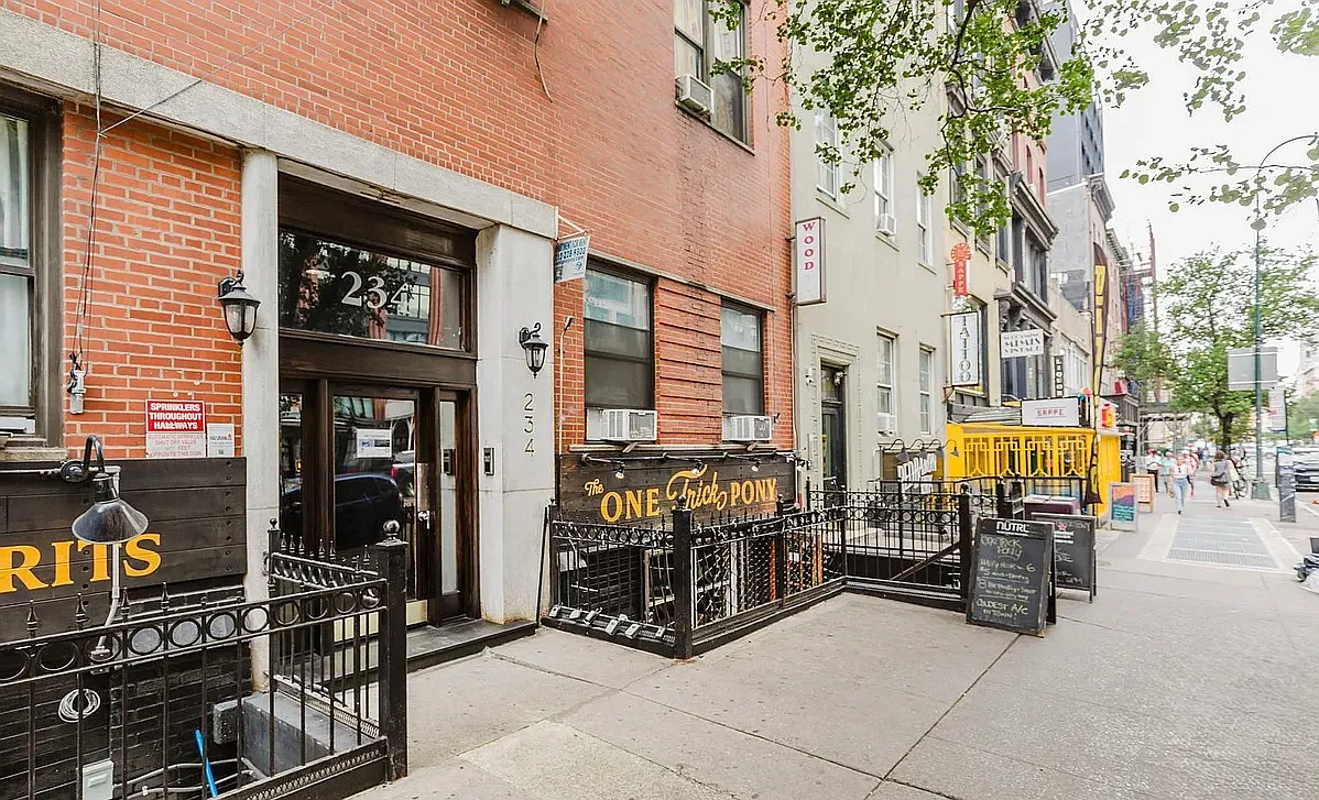 234 West 14th Street — Photo 3