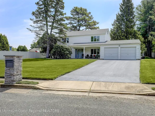 20 Fairview Road, Marlboro, NJ 07746