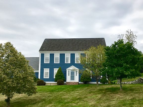 2nd image of 23 Thomas Newton Dr