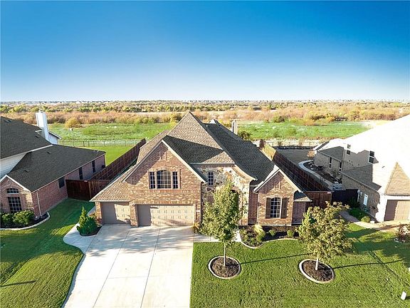 3rd image of 2257 Hideaway Pointe Dr
