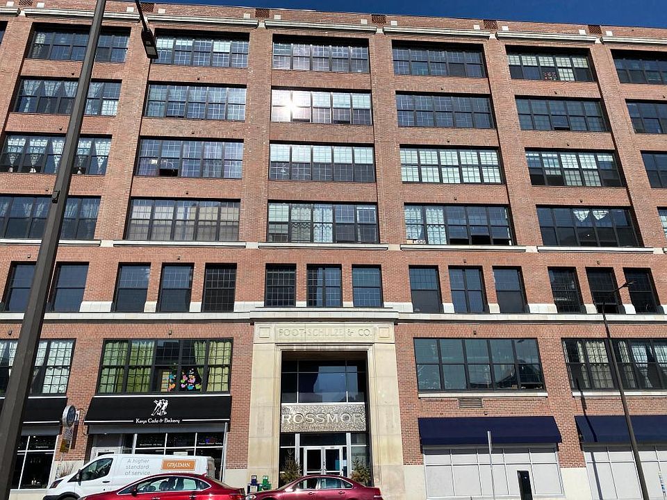 1st image of 500 Robert St Unit 414