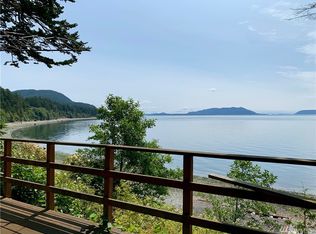 3879 Legoe Bay Rd, Lummi Island, WA 98262