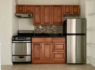 402 Ocean Pkwy APT 301, Brooklyn, NY 11218