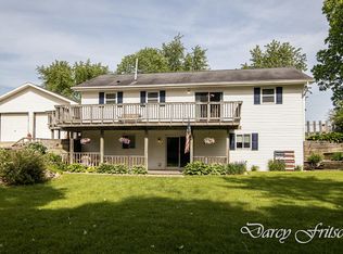 78 N Strong Rd, Ionia, MI 48846