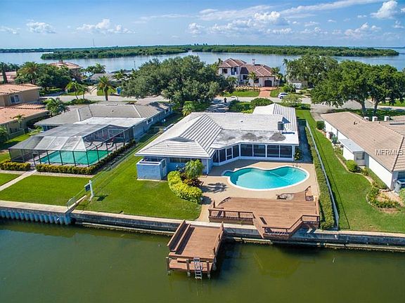 3rd image of 2270 Mermaid Point NE