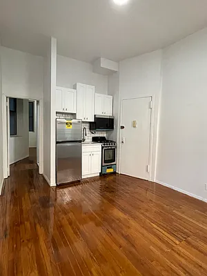 Rented by Peter R. Hungerford, LREB | media 18