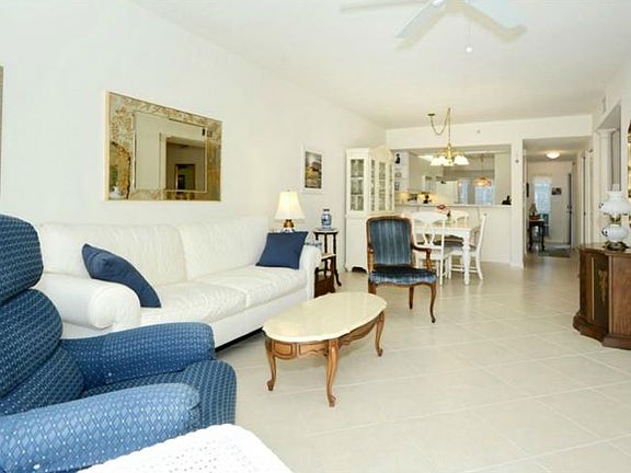 5th image of 868 Saranac Lake Dr APT 104
