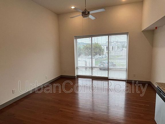 4th image of 1400 N Arthur Ashe Blvd Unit 202