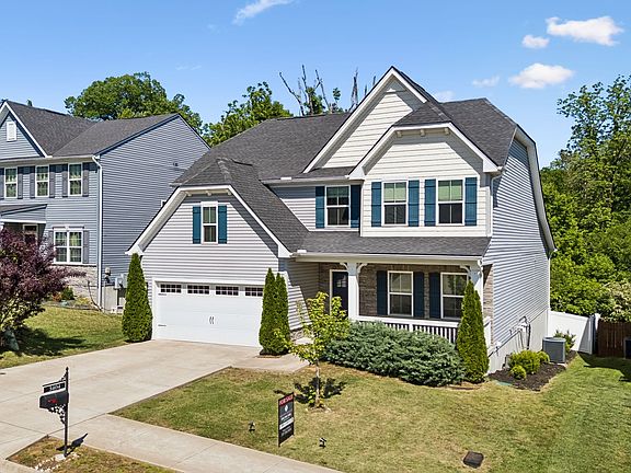 2nd image of 3404 Woodcrest Ct