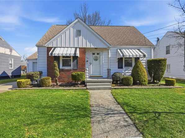 707 Tidball Ave, Grove City, PA 16127