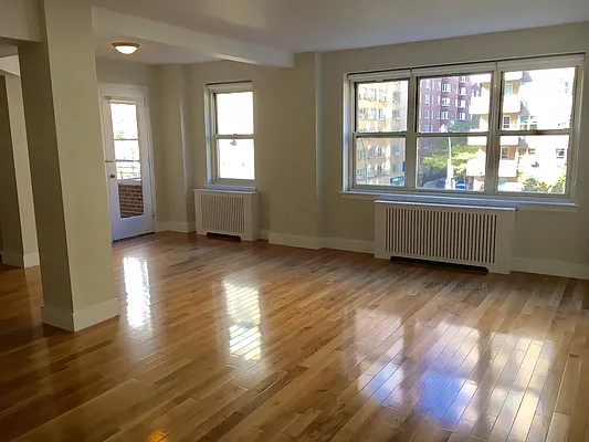 Rented by Stonehenge NYC LLC | media 18