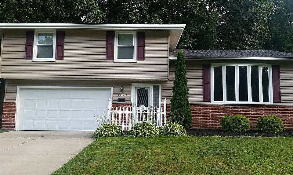 1st image of 1804 Laurel Dr