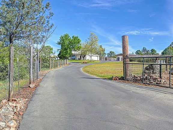 4th image of 1981 Sweet Valley Rd