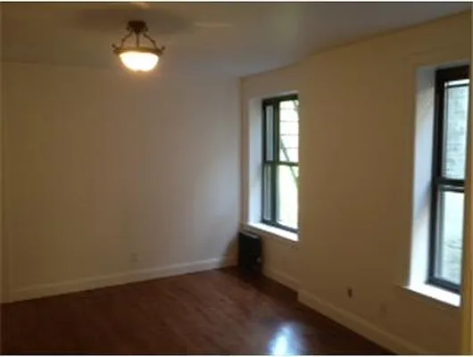 Rented by Douglas Elliman | media 16