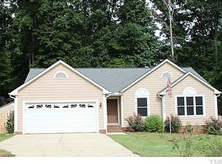 815 Northampton Dr, Cary, NC 27513