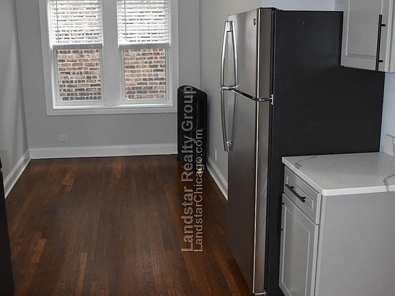 2nd image of 6114 N Winthrop Ave APT 3S