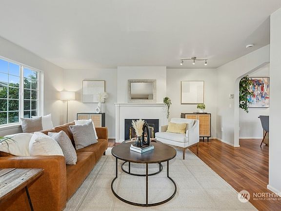 5th image of 1551 NW 195th Street #5