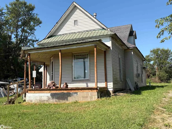 203 N 10th St, Unionville, MO 63565