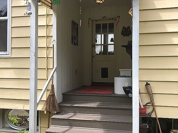 3rd image of 2020 NW 61st St #U