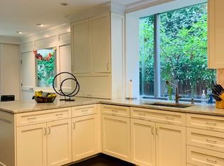 323 Pine St #1, Philadelphia, PA 19106