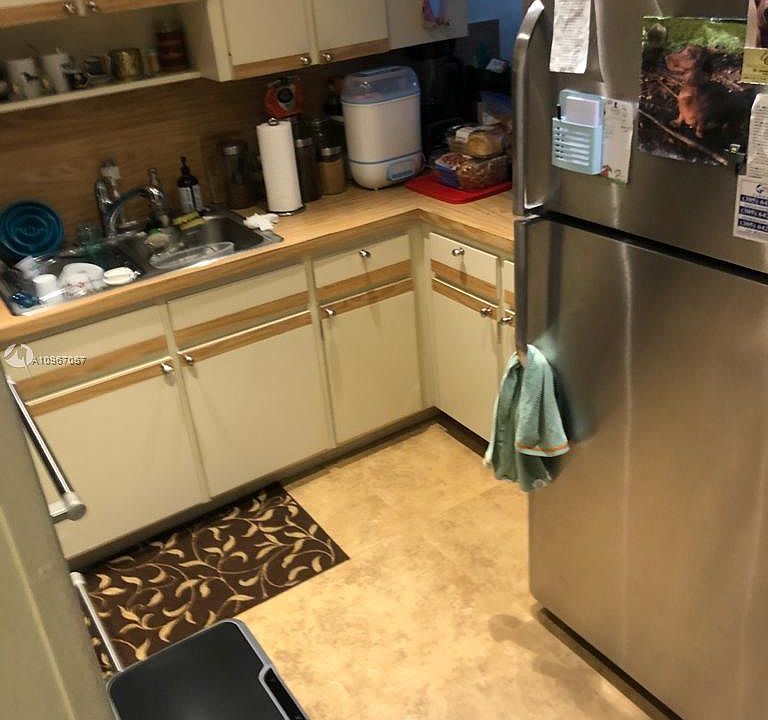 1st image of 1632 NE 151st St #1632