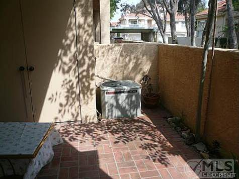 4th image of 25871 McBean Pkwy Unit 59