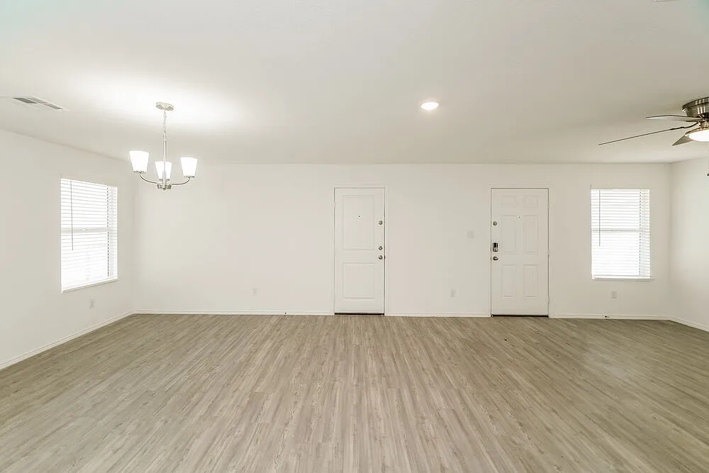 3 bed, 2.0 bath, 1440 sqft, $1,725 — Photo 4