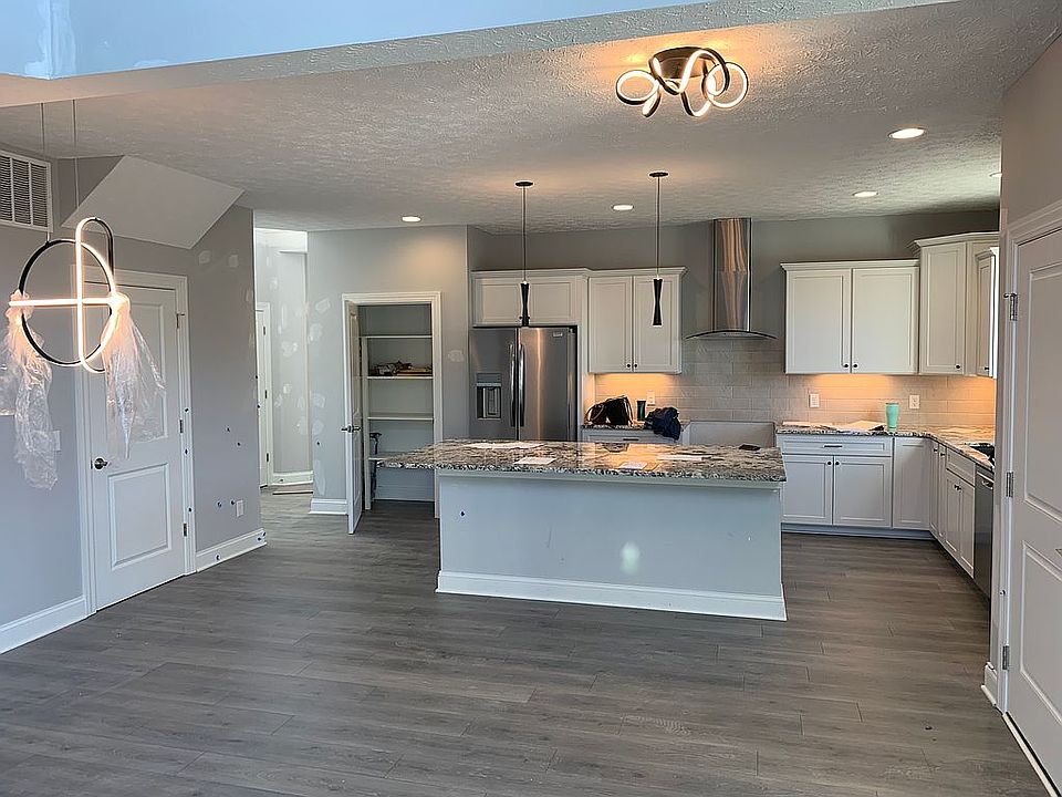 1st image of 528 Matera Ct