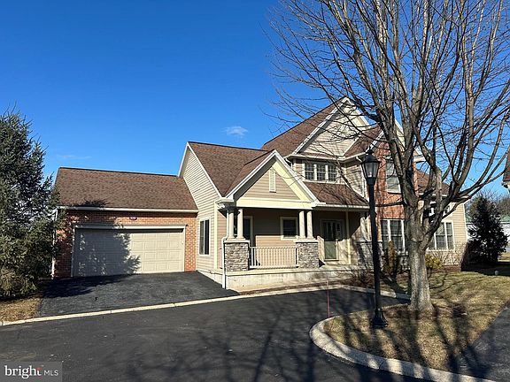 2nd image of 108 Seaton Dr