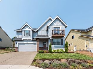 1050 NW 1st St, Dundee, OR 97115