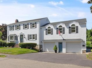 29 Berrywood Ln, Beverly, MA 01915