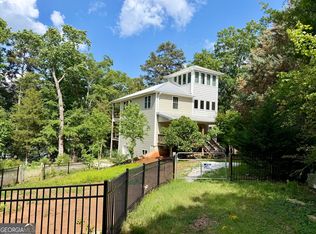 27 Classic Dr, Hartwell, GA 30643