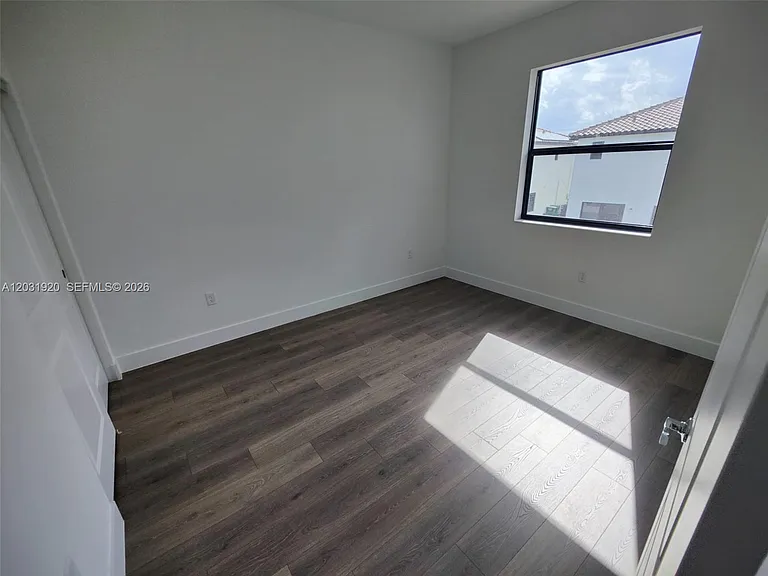 5573 Cobalto Way — Photo 21