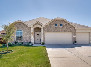 437 Ridge Dr, Justin, TX 76247
