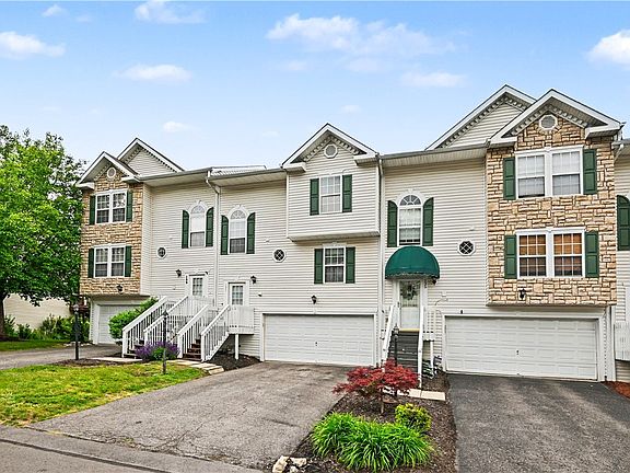 2nd image of 137 Mountain Dr