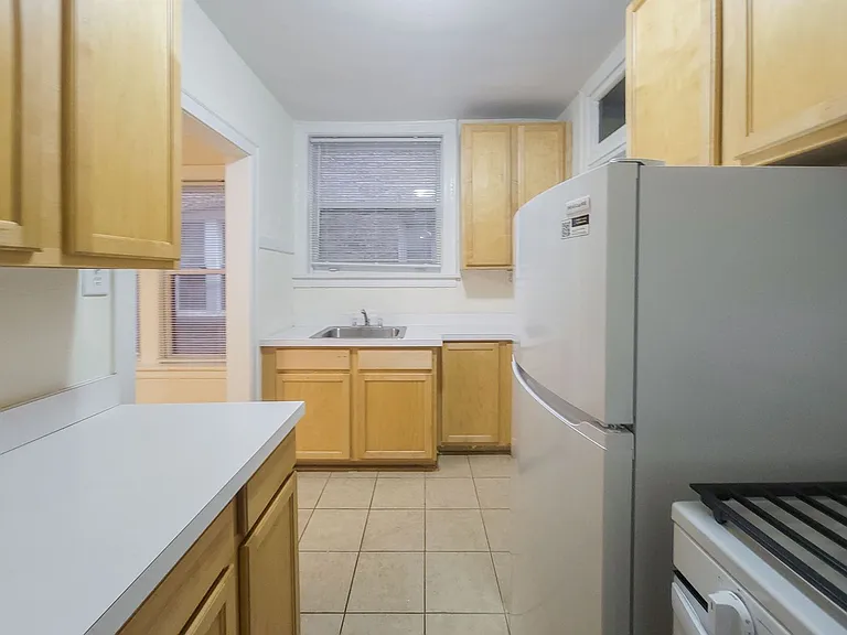 4500- 4506 N. Ashland / 1606-14 W. Sunnyside — Photo 6