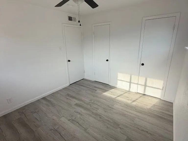 9523 Charleston St — Photo 16