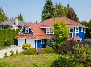 4868 Bluegrouse Dr, Sechelt, BC V7Z0G4