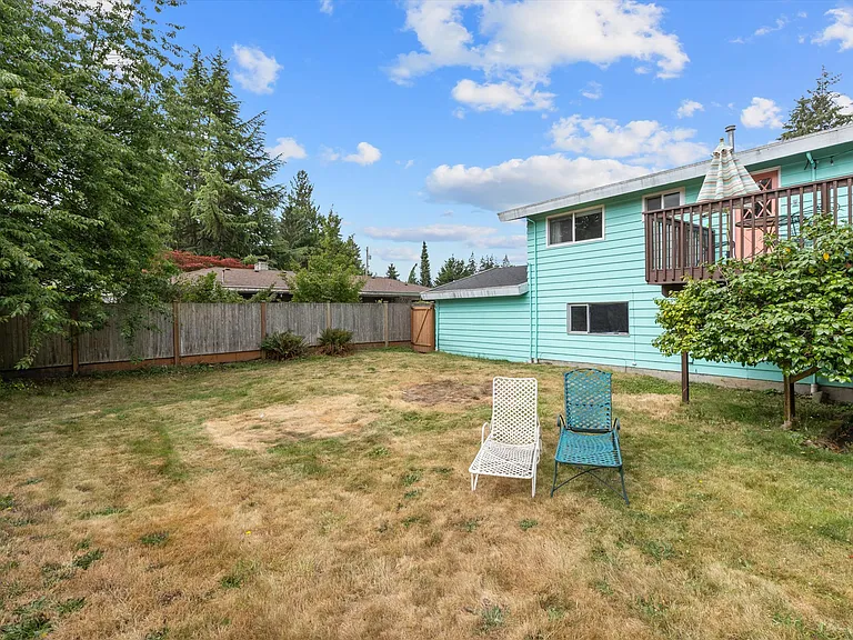 15703 57th Pl W — Photo 44