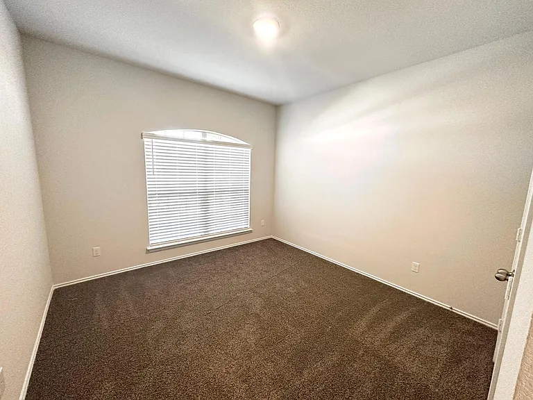 8929 Alabama Ave — Photo 11
