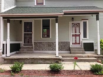 Sideview/New Covered Patio