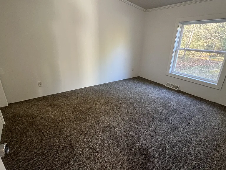6436 Quarterline Rd — Photo 12