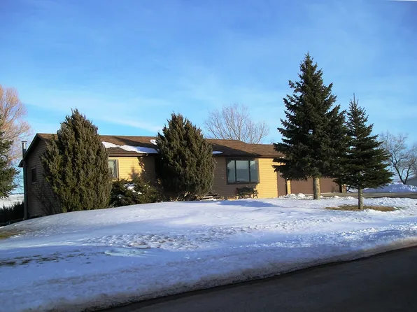 329 Collins Ave, Gillette, WY 82718