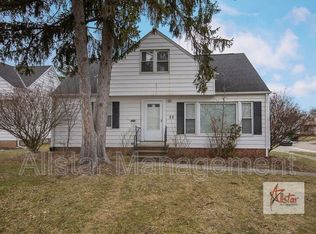 59 Greencroft Rd, Bedford, OH