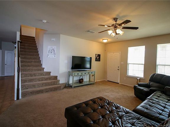 5th image of 4920 Caraway Dr