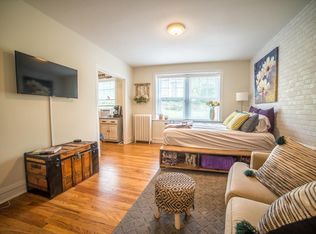 4201 Locust St #S, Kansas City, MO 64110