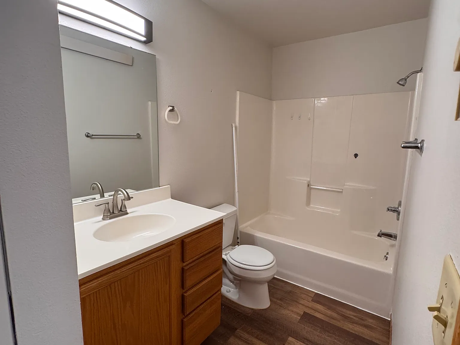2 bed, 1150 sqft, $1,450 — Photo 4
